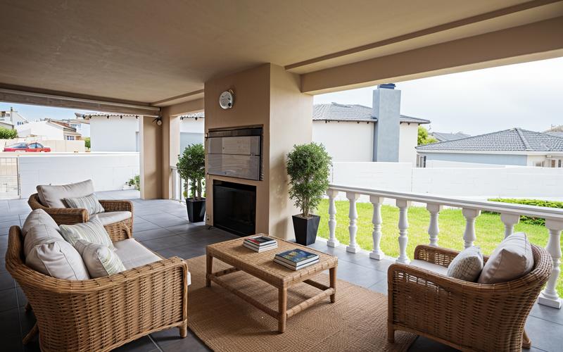 3 Bedroom Property for Sale in Country Club Western Cape